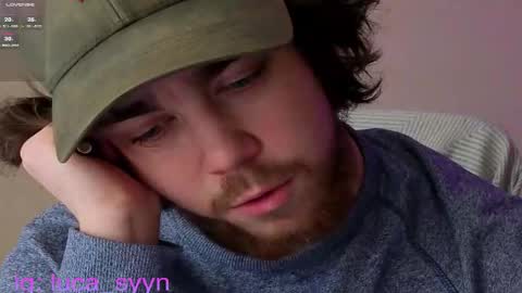 Snapshot of luca_syn chatting on December 5, 12:36 pm Luca S online show from December 5, 12:36 pm