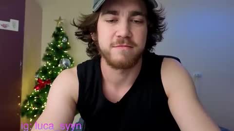 Snapshot of luca_syn chatting on December 16, 6:24 pm Luca S online show from December 16, 6:24 pm