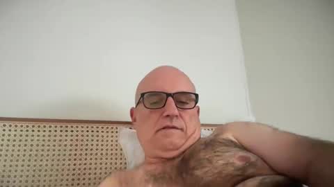 lucas10004 online show from October 13, 5:18 am