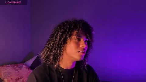   online show from December 20, 8:23 pm