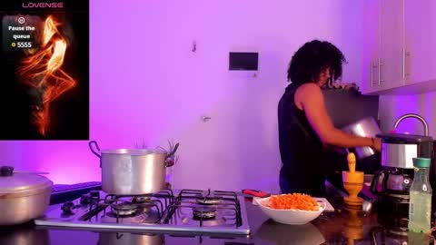   online show from January 28, 5:35 pm