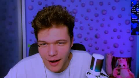 lucas_long_ online show from November 30, 10:30 am