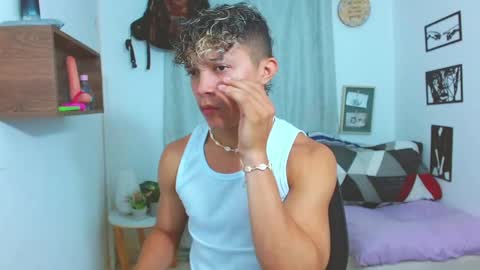 Lucas Luxx online show from October 3, 1:52 pm