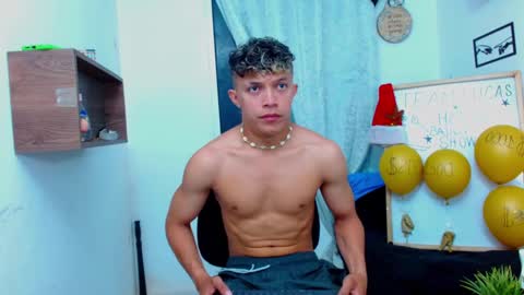 Lucas Luxx online show from December 22, 12:57 pm