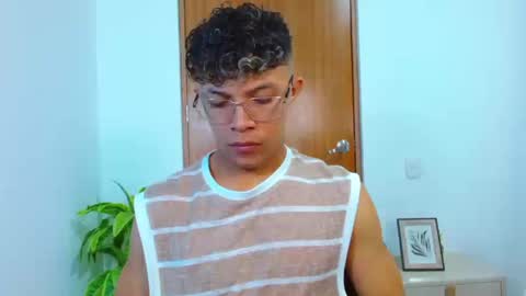 Lucas Luxx online show from February 23, 12:57 pm