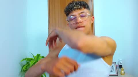 Lucas Luxx online show from February 24, 6:17 pm