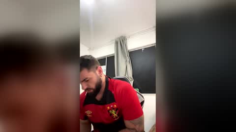 lucas_wolfx online show from April 16, 10:45 pm