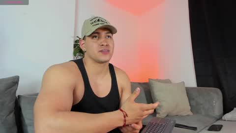 LUCA SANTOS online show from December 6, 3:30 am