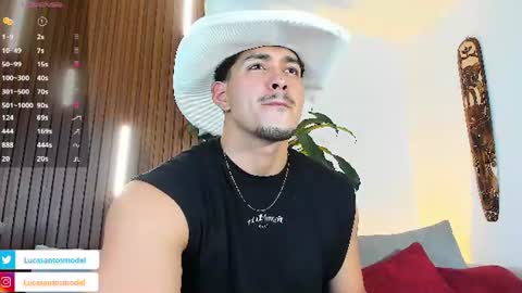 Snapshot of lucasanto_ chatting on July 17, 4:52 am LUCA SANTOS online show from July 17, 4:52 am