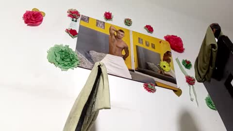 Daniel online show from November 4, 3:33 pm