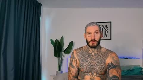 lucasexclusive online show from May 28, 3:59 am