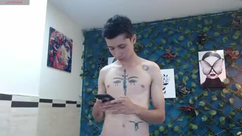 LucassSmith11 online show from May 5, 8:39 pm