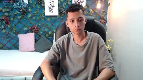 LucassSmith11 online show from May 12, 10:29 pm