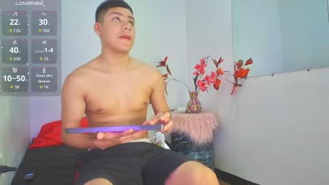 LUCAS TORREZ online show from December 2, 3:56 am