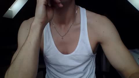 Snapshot of lucauk1 chatting on December 12, 12:55 pm Luca online show from December 12, 12:55 pm