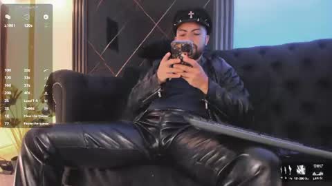 Snapshot of lucca_mallard chatting on June 12, 1:54 pm Lucca IG Luccamallard online show from June 12, 1:54 pm