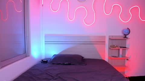 Snapshot of luccas_ferreira chatting on November 8, 7:12 pm Luccas Ferreira online show from November 8, 7:12 pm