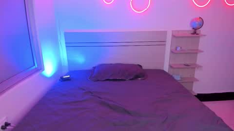 Snapshot of luccas_ferreira chatting on November 15, 7:21 pm Luccas Ferreira online show from November 15, 7:21 pm