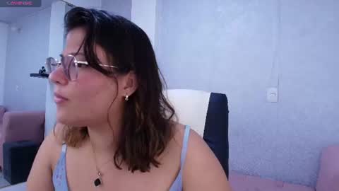 Snapshot of lucero_angels chatting on July 8, 8:02 pm Lucero online show from July 8, 8:02 pm