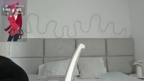 luceroo1 online show from April 17, 12:30 pm