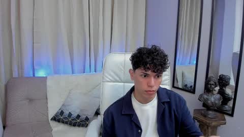 Lucho online show from April 7, 3:40 am