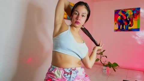 Luciana Ramirez  Sofia Collins online show from April 16, 10:05 am