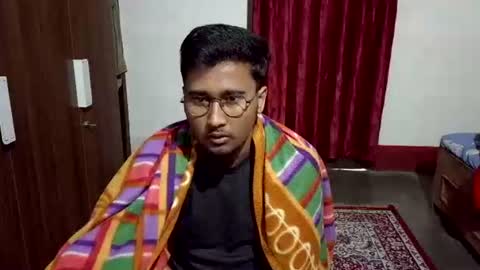 luci_ri online show from February 5, 1:32 am