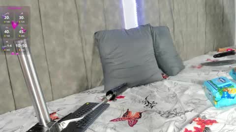 Snapshot of lucia78shy chatting on November 13, 9:03 pm lucia78shy online show from November 13, 9:03 pm