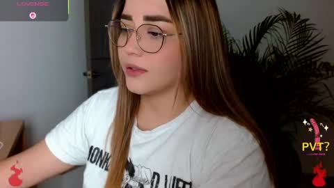 lucia star  online show from April 16, 5:47 pm