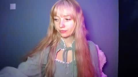 Lucy online show from September 16, 6:31 pm