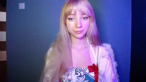 Lucy online show from October 5, 6:34 am