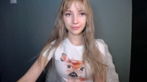 Lucy online show from January 13, 7:52 pm