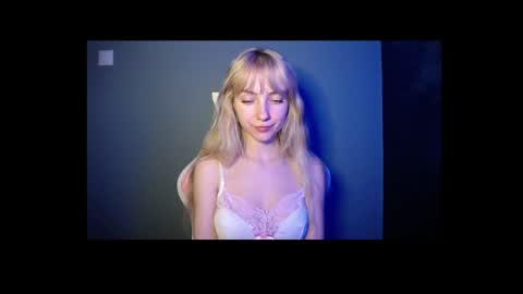 Lucy online show from May 5, 6:38 pm