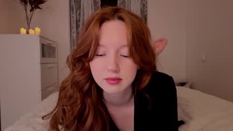 Lucia online show from March 4, 8:04 pm