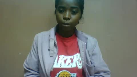 luciah148539 online show from July 21, 10:39 am