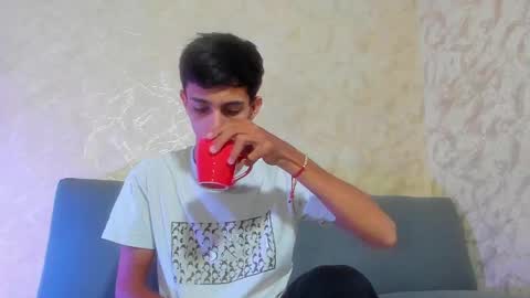 Pirulo online show from November 19, 12:16 pm