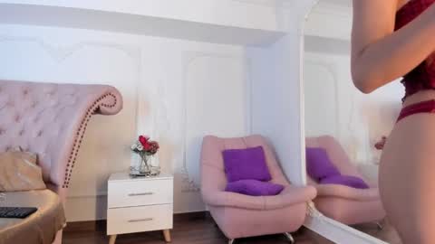 Luciana online show from September 30, 8:25 pm