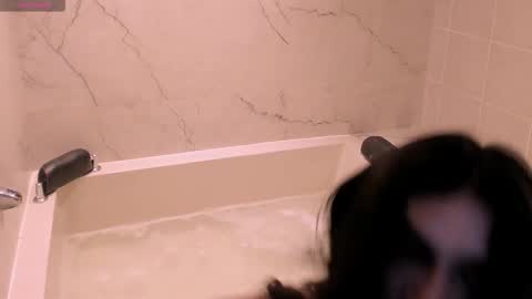 Luciana online show from December 15, 9:41 pm