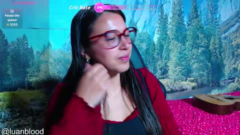 Lucy online show from January 14, 6:02 pm