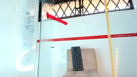 LucianaM online show from April 7, 8:31 pm