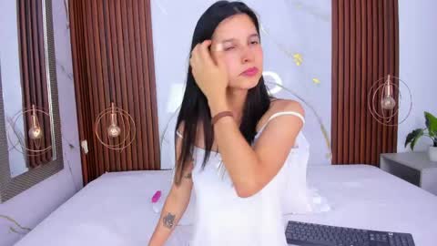 Luci  online show from May 28, 8:06 pm