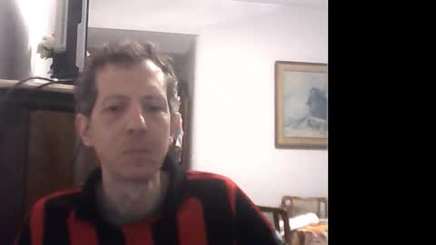 Snapshot of lucianoaxel chatting on March 2, 9:01 pm Luciano online show from March 2, 9:01 pm