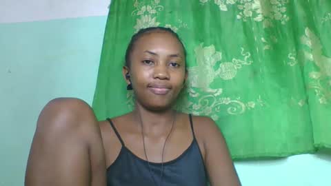 lucie196645 online show from April 26, 4:48 pm