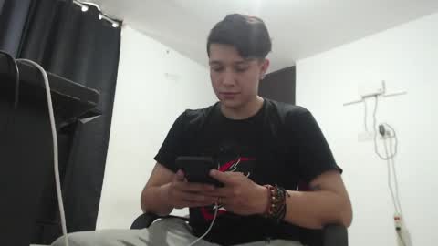 Fernando online show from April 25, 8:28 pm