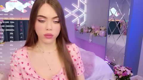 MimiFors online show from March 17, 6:11 pm