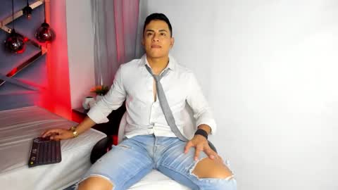 Leo online show from December 2, 11:48 am