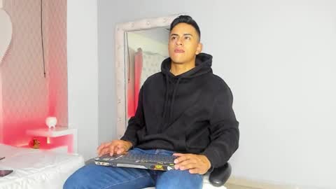 Leo online show from February 13, 11:17 am