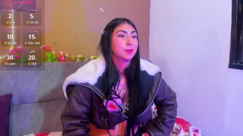 LUCY CORREA online show from July 30, 4:11 am