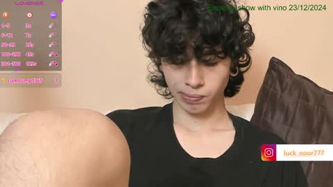 Noor online show from December 12, 7:59 pm