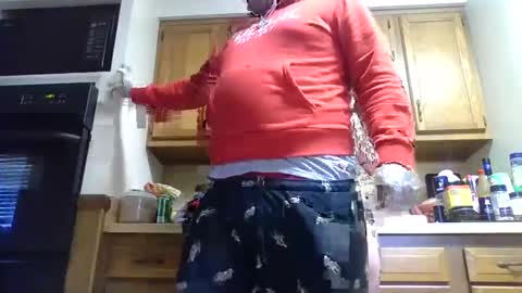 prettybaby1012 online show from December 12, 5:48 pm